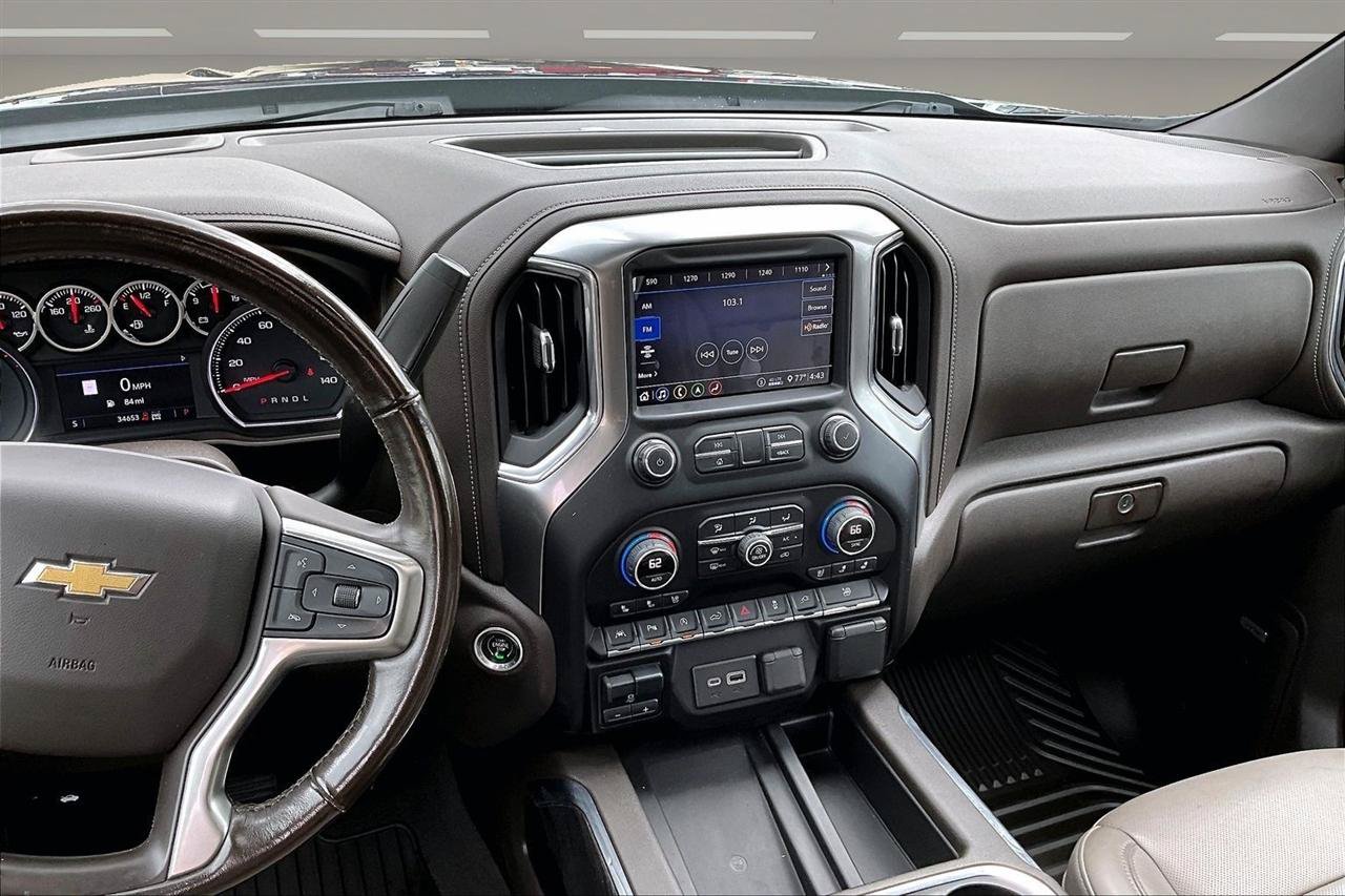 Used 2020 Chevrolet Silverado 1500 LTZ w/ LTZ Premium Package AWD/4WD image 10