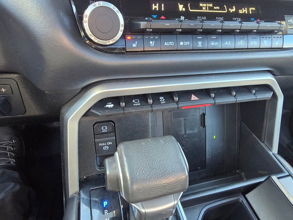 Certified 2023 Toyota Sequoia Platinum image 25