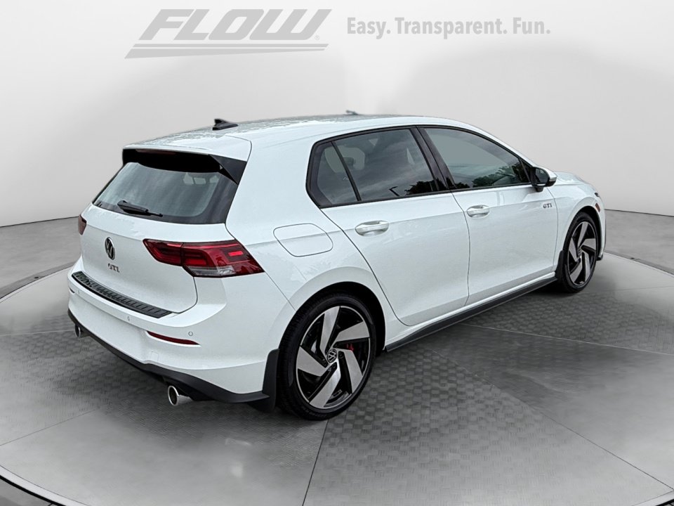 New 2026 Volkswagen Golf SE FWD image 7