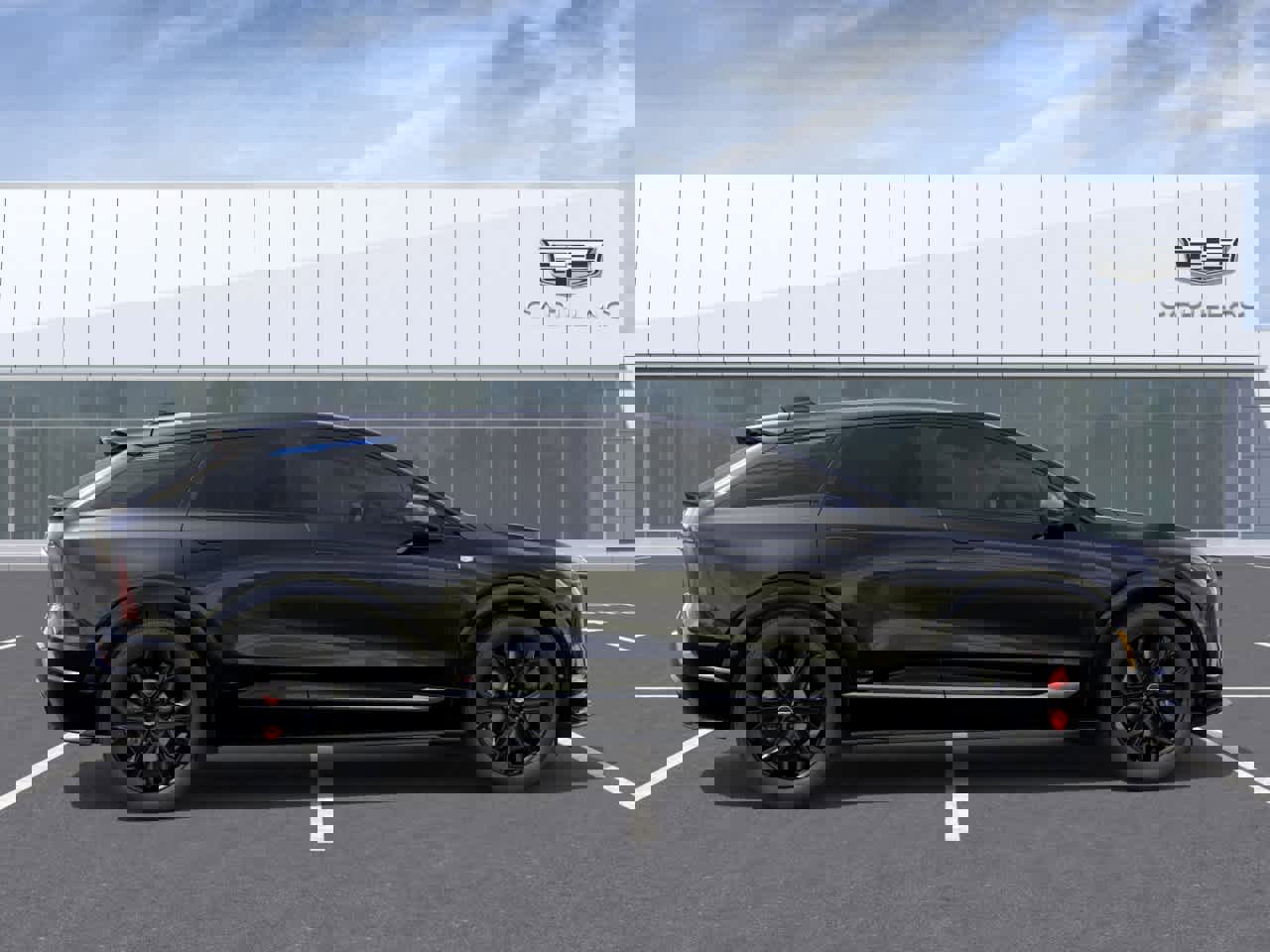 New 2026 Cadillac Optiq V AWD/4WD image 5