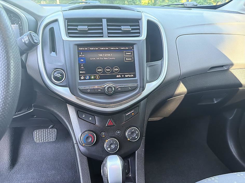 Used 2020 Chevrolet Sonic LT FWD image 15