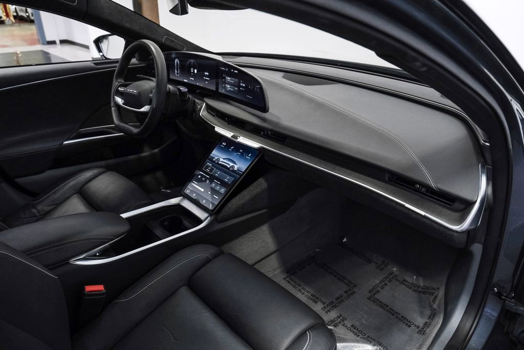 Used 2024 Lucid Air Touring image 20