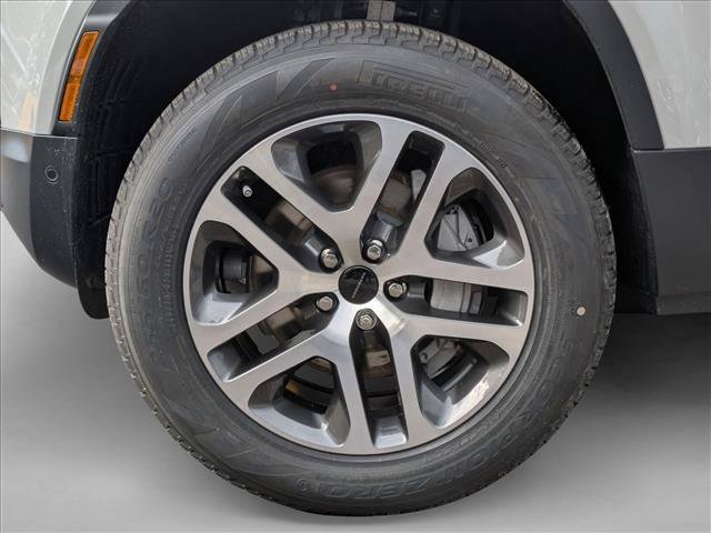 New 2026 Land Rover Defender 130 S AWD/4WD image 10