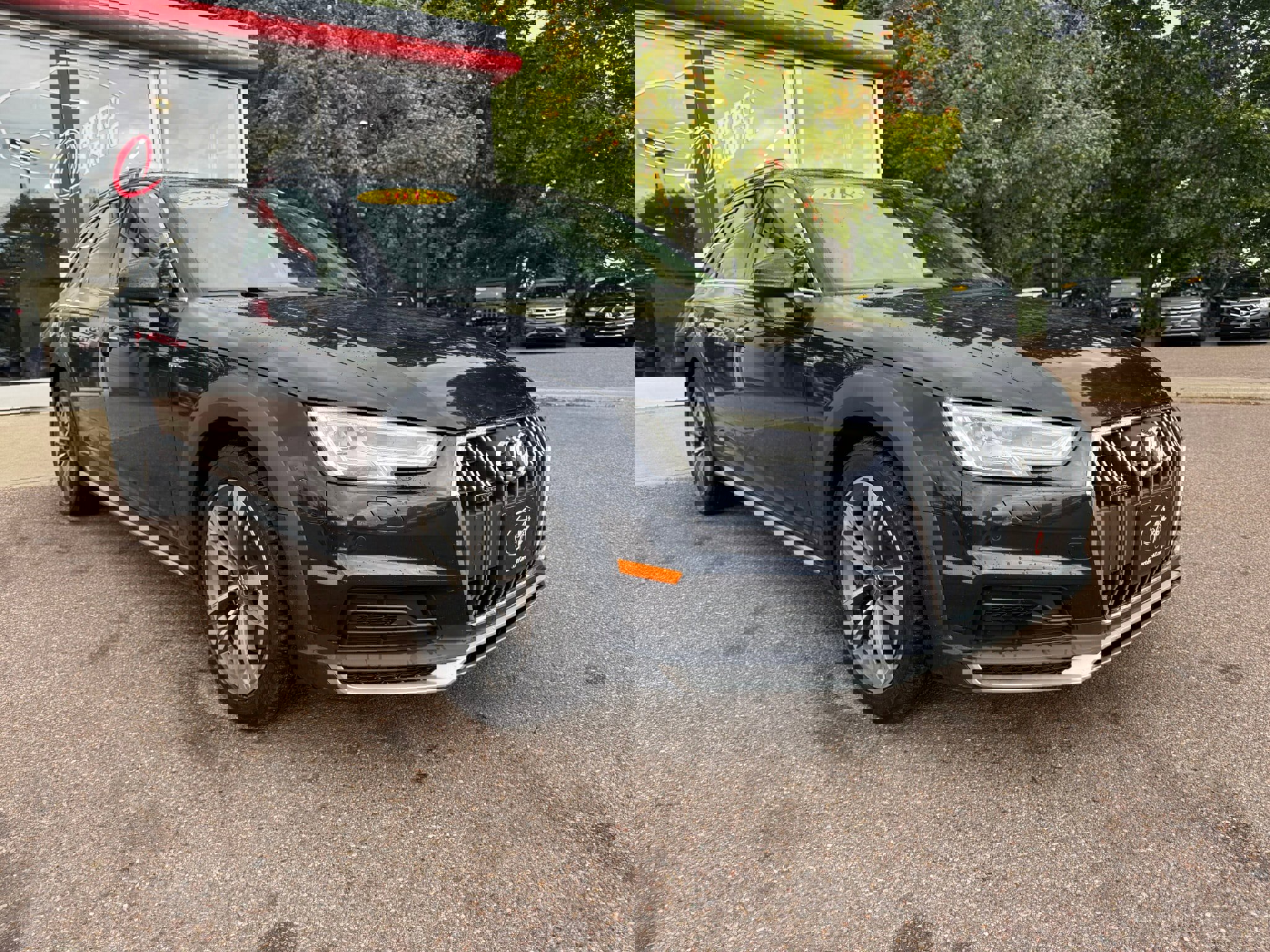 Used 2018 Audi A4 2.0T allroad Premium Plus image 2