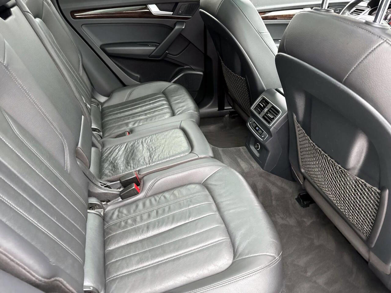 Used 2018 Audi Q5 2.0T Premium Plus w/ Premium Plus Package image 12