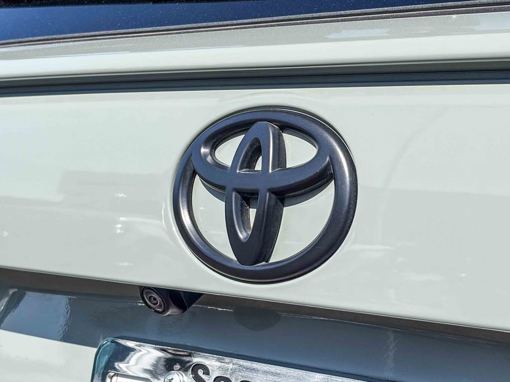 Used 2023 Toyota RAV4 XLE w/ Convenience Package AWD/4WD image 9