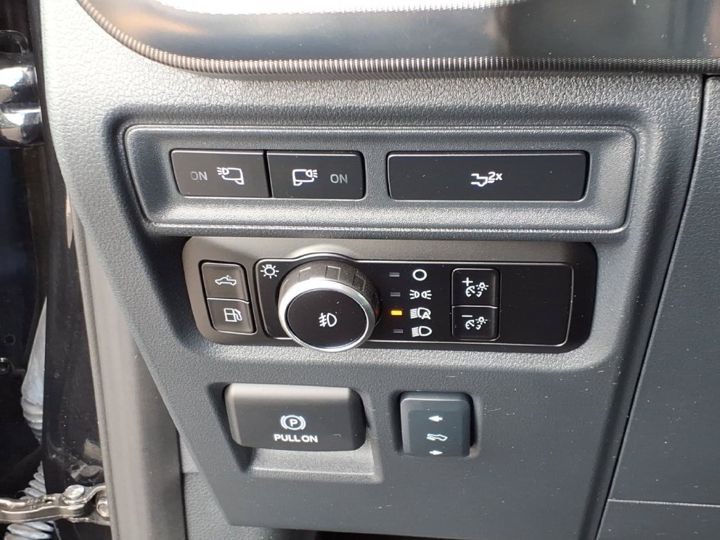 Used 2024 Ford F150 Lariat w/ Equipment Group 502A High AWD/4WD image 34