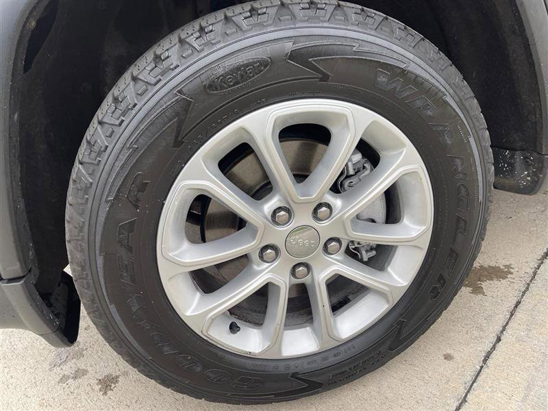 Used 2015 Jeep Grand Cherokee Laredo w/ Quick Order Package 23E image 72