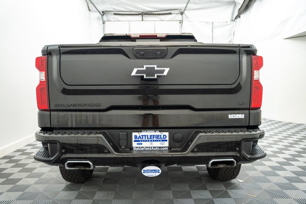 Used 2024 Chevrolet Silverado 1500 LT Trail Boss w/ LT Trail Boss Premium Package AWD/4WD image 6