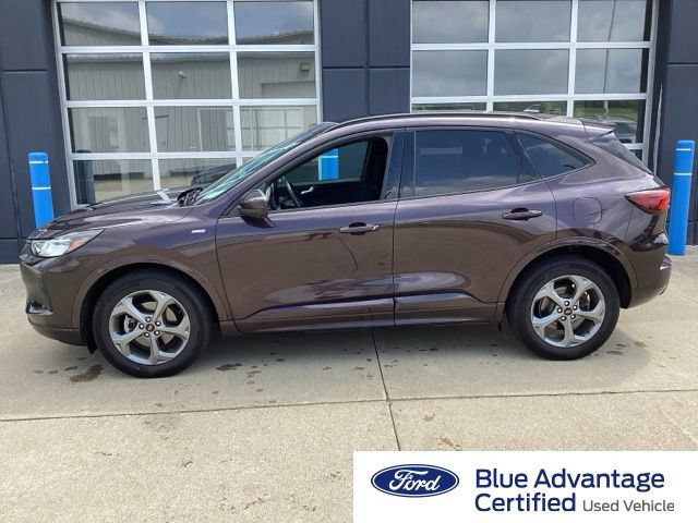 Used 2023 Ford Escape ST-Line Select w/ Tech Pack #2 AWD/4WD image 1