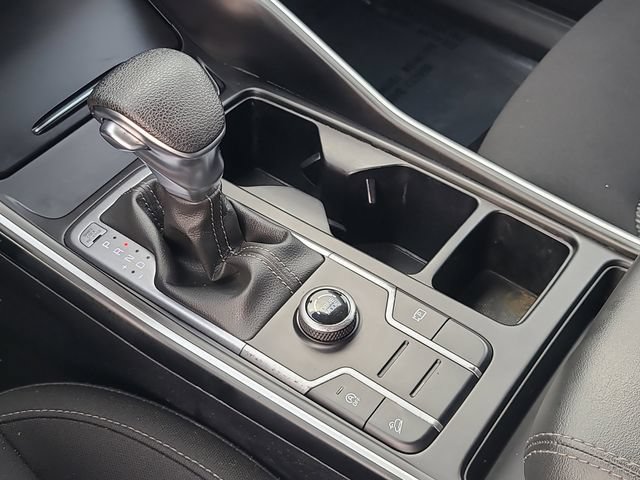 Used 2023 Kia Sorento LX FWD image 30