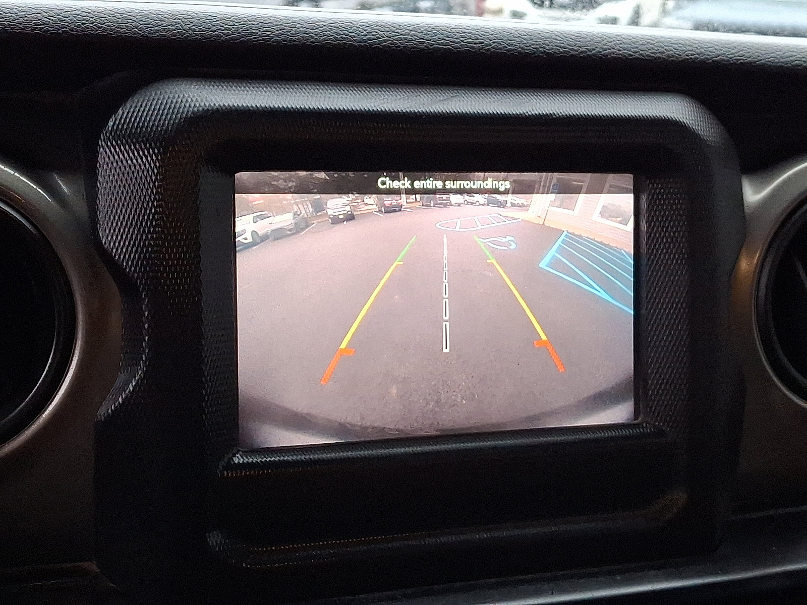 Used 2019 Jeep Wrangler Sport image 18