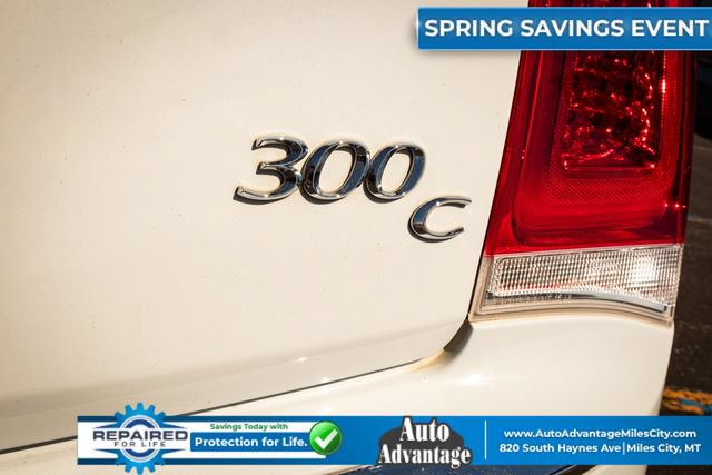 Used 2017 Chrysler 300 C w/ Light Group AWD/4WD image 13