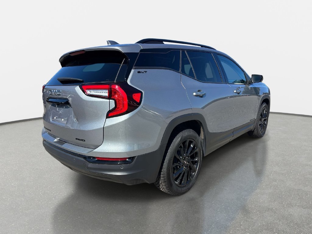 Used 2023 GMC Terrain SLT w/ Infotainment Package II AWD/4WD image 4