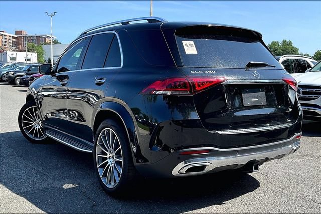 Used 2022 Mercedes-Benz GLE 350 4MATIC w/ AMG Line Exterior image 3