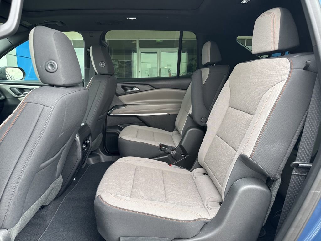New 2026 Chevrolet Traverse LT w/ Sun and Wheel Package FWD image 25