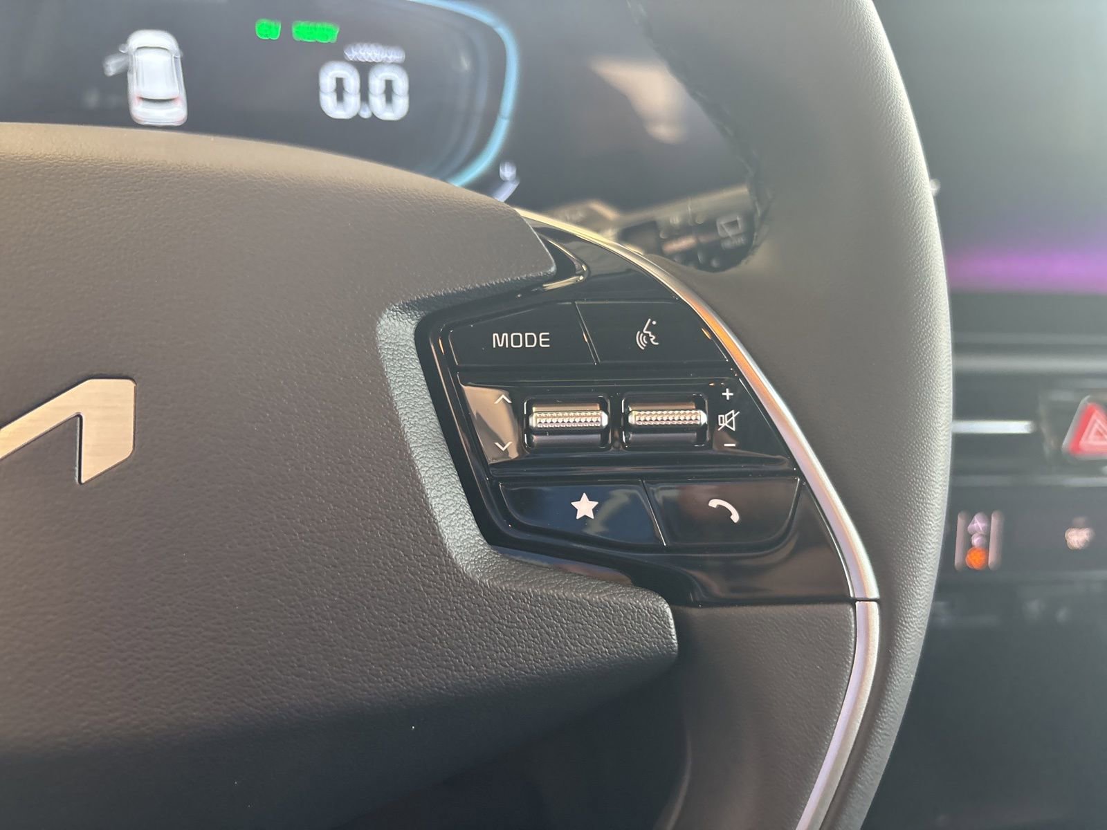 New 2025 Kia Niro EX image 20