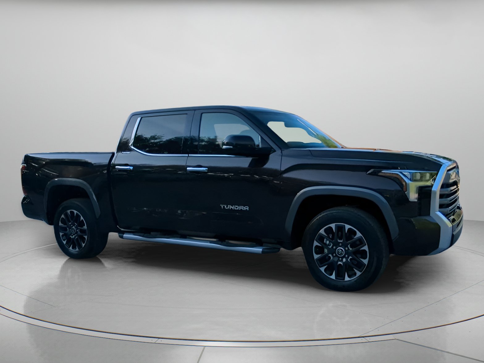 Used 2023 Toyota Tundra Limited AWD/4WD image 35