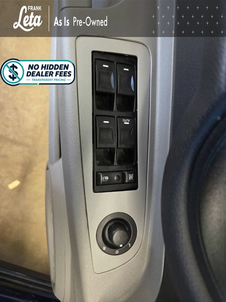 Used 2006 Dodge Magnum R/T RWD image 19