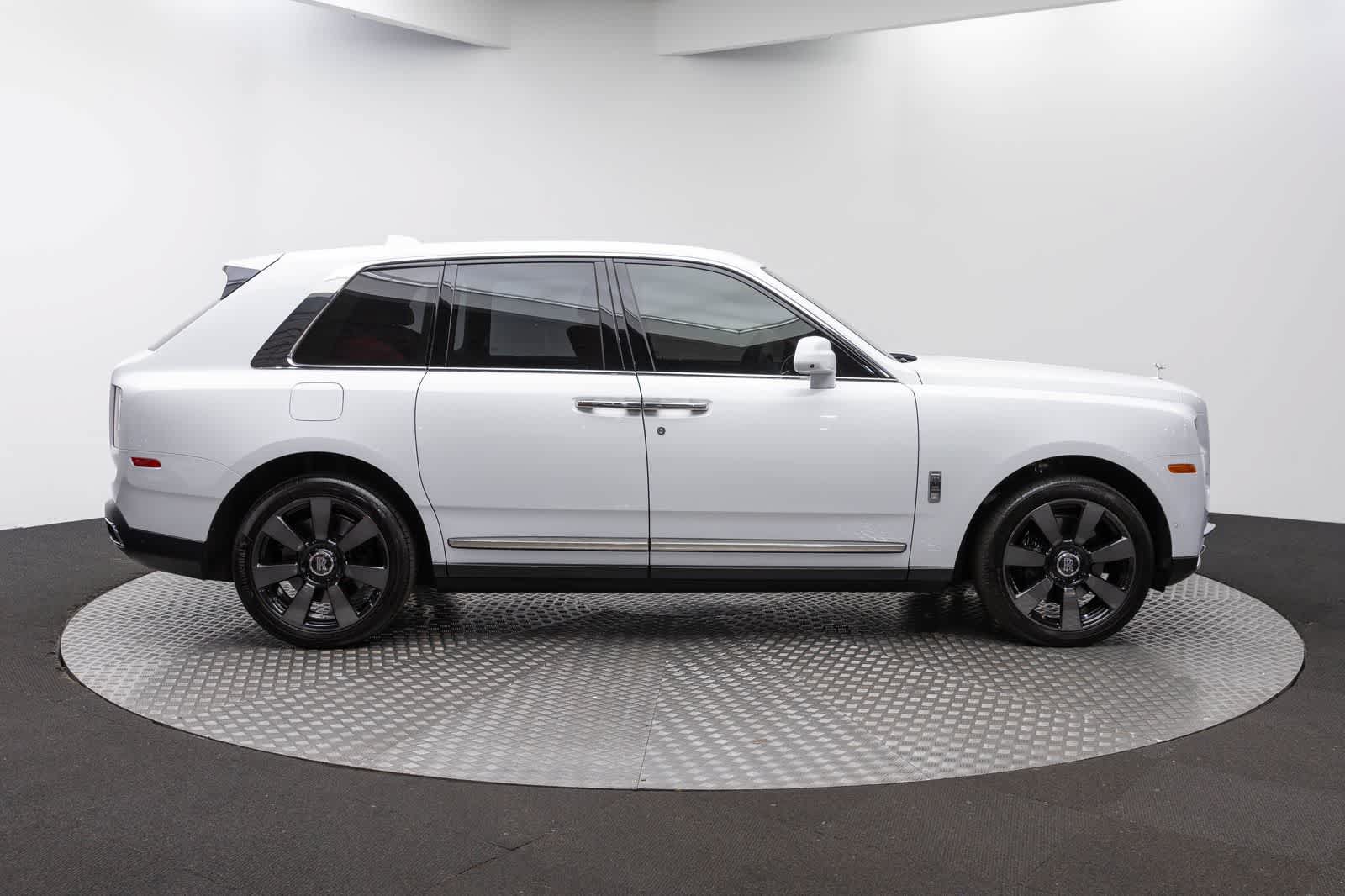 Used 2021 Rolls-Royce Cullinan AWD/4WD image 63