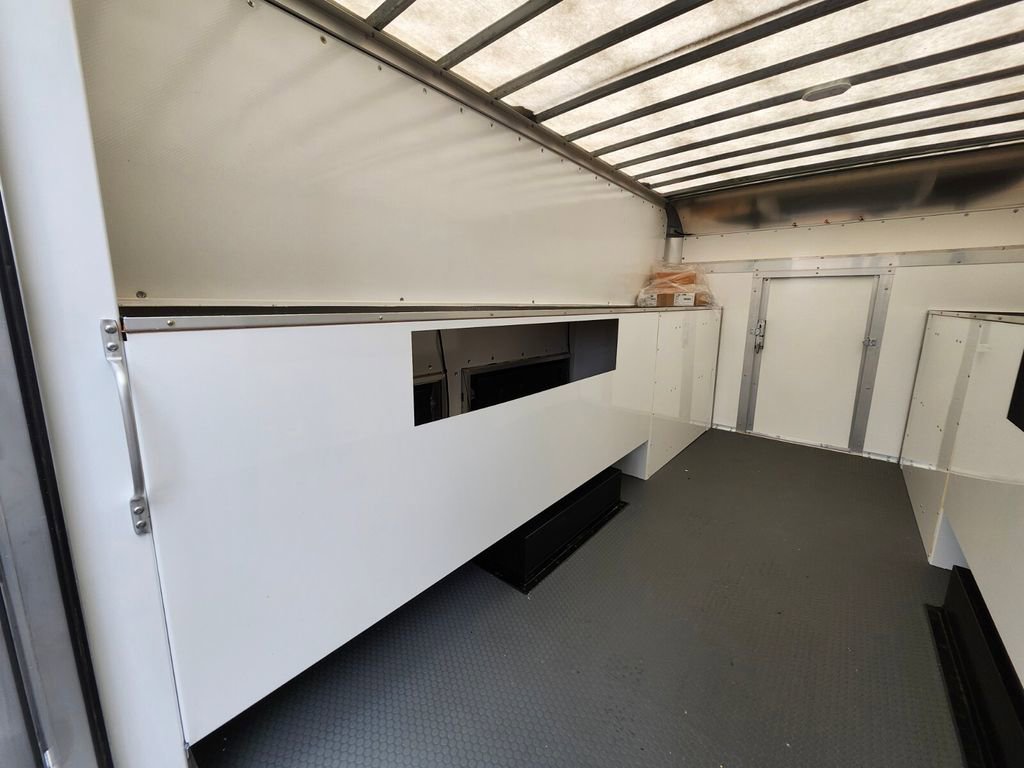 Used 2022 Chevrolet Express 3500 w/ Power Convenience Package image 22