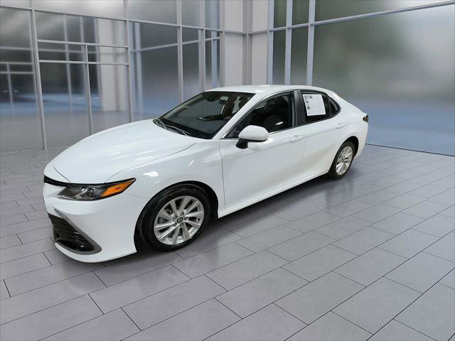 Certified 2023 Toyota Camry LE image 4