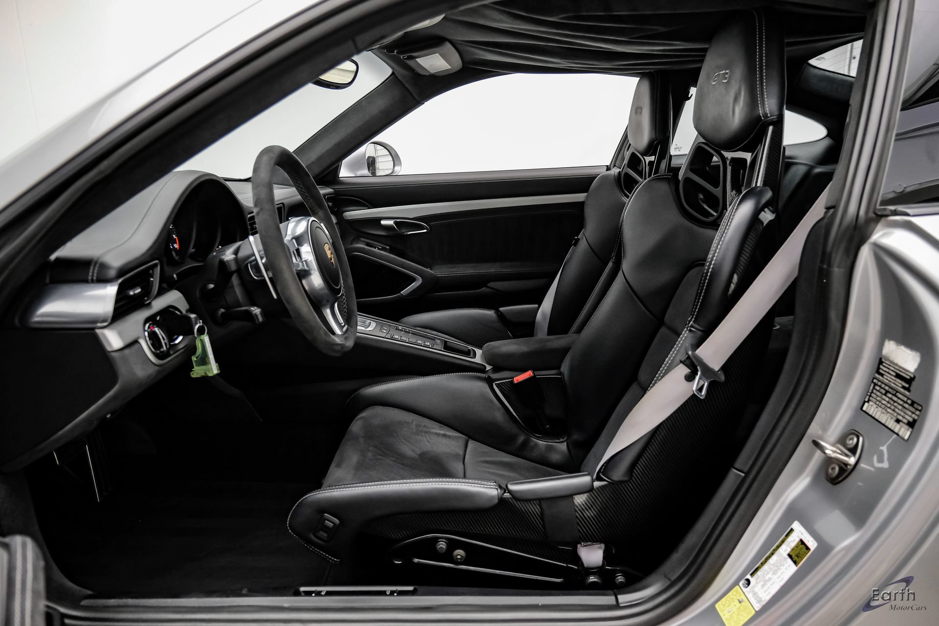 Used 2015 Porsche 911 GT3 RWD image 37