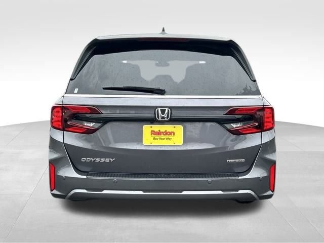 Certified 2026 Honda Odyssey Touring image 9
