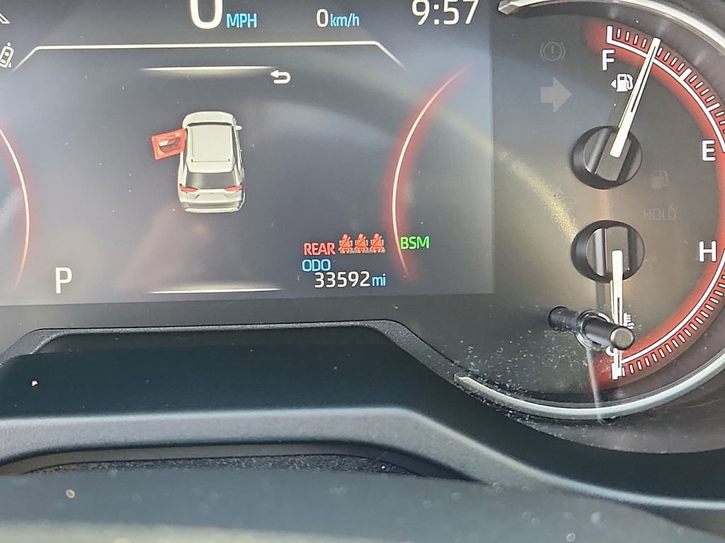 Used 2021 Toyota RAV4 Limited image 21