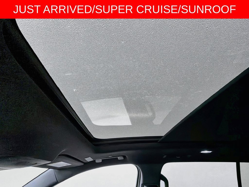 Used 2025 Chevrolet Traverse RS w/ LPO, Floor Liner Package AWD/4WD image 23