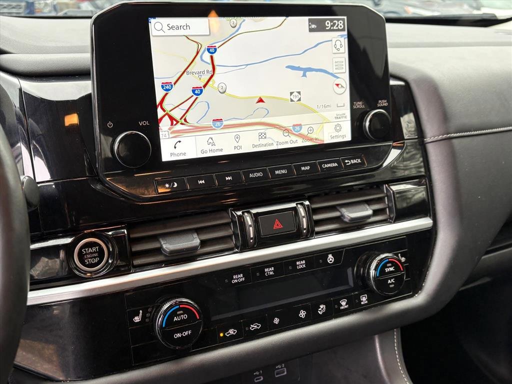 Certified 2024 Nissan Pathfinder SL image 10