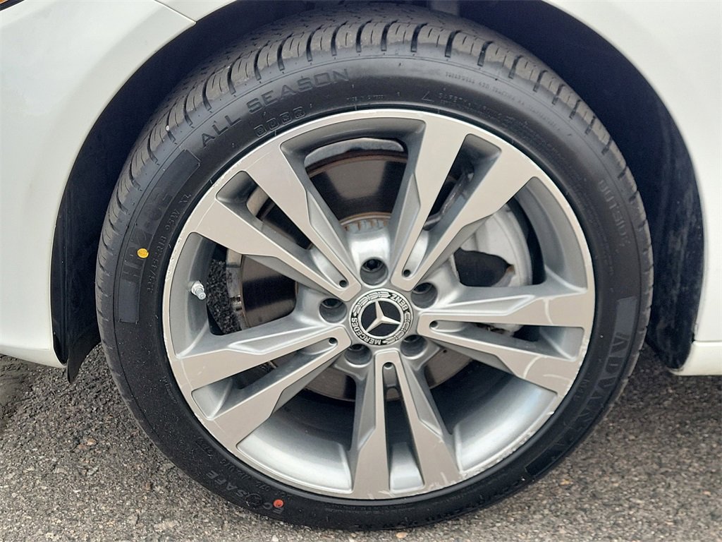 Used 2018 Mercedes-Benz C 300 4MATIC Sedan w/ Premium Package image 21