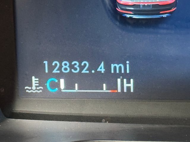 Used 2023 Lincoln Corsair Reserve image 16