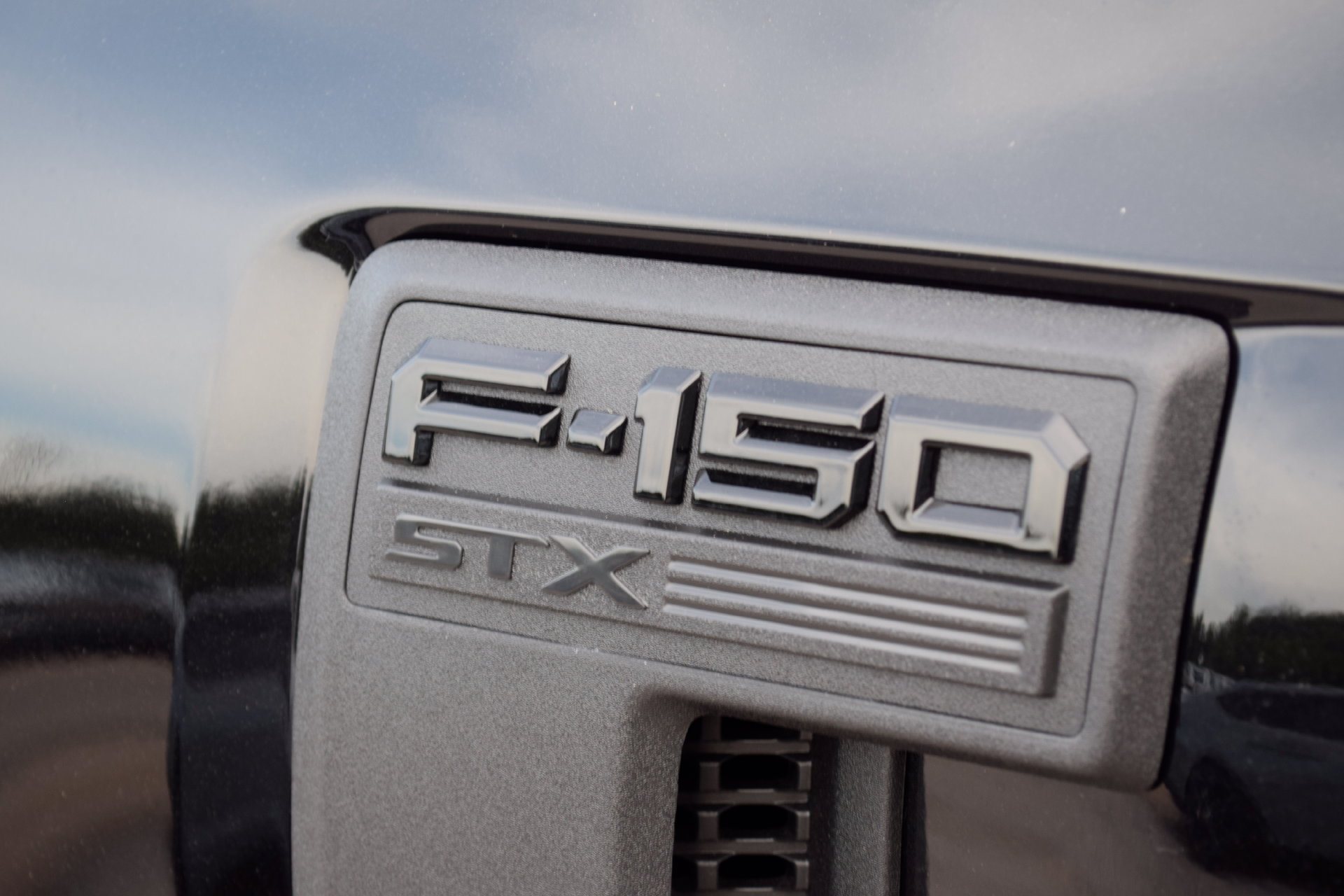New 2026 Ford F150 STX w/ Equipment Group 200A RWD image 18