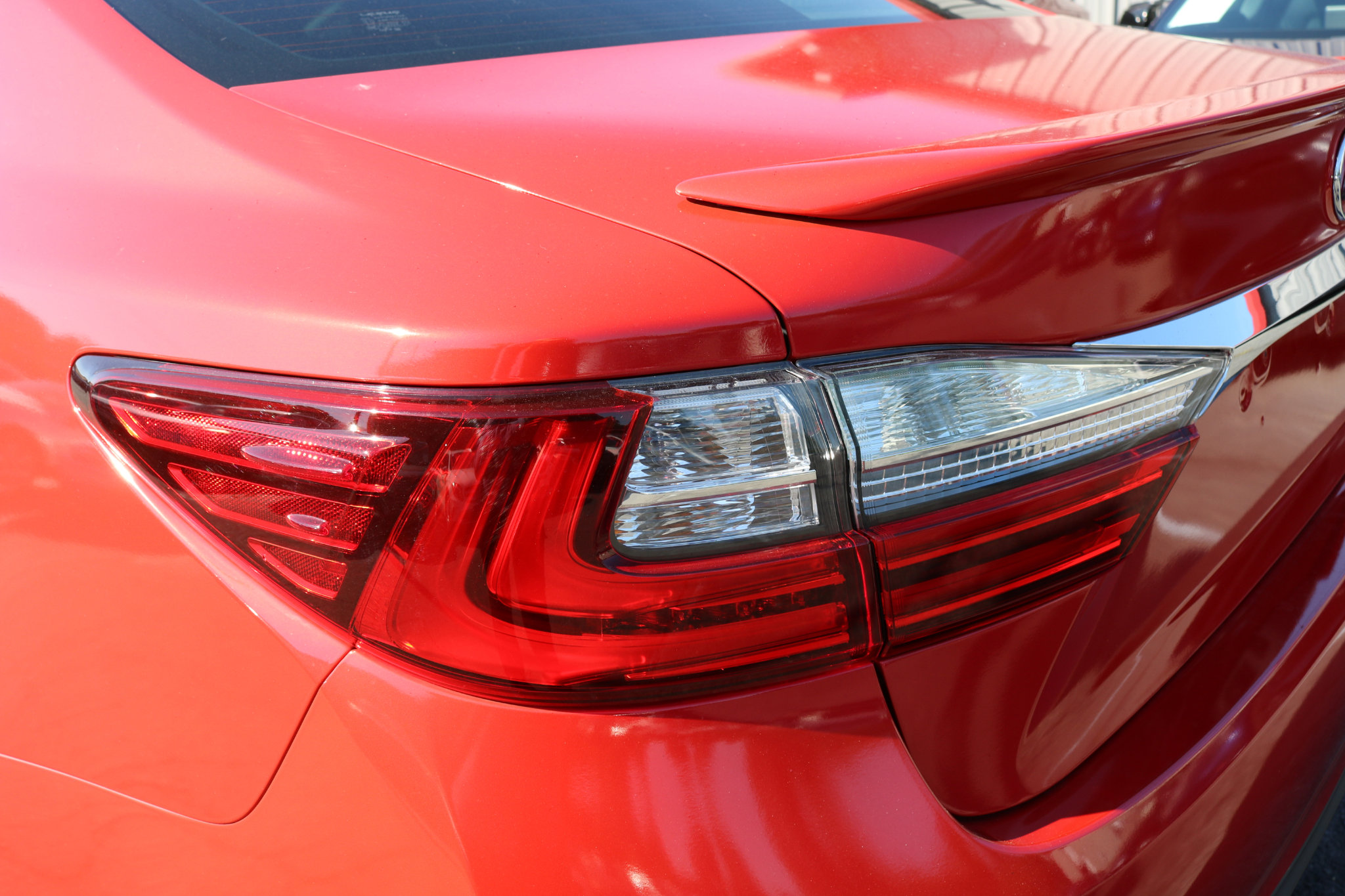 Used 2016 Lexus ES 350 w/ Luxury Package w/Wood Trim image 11