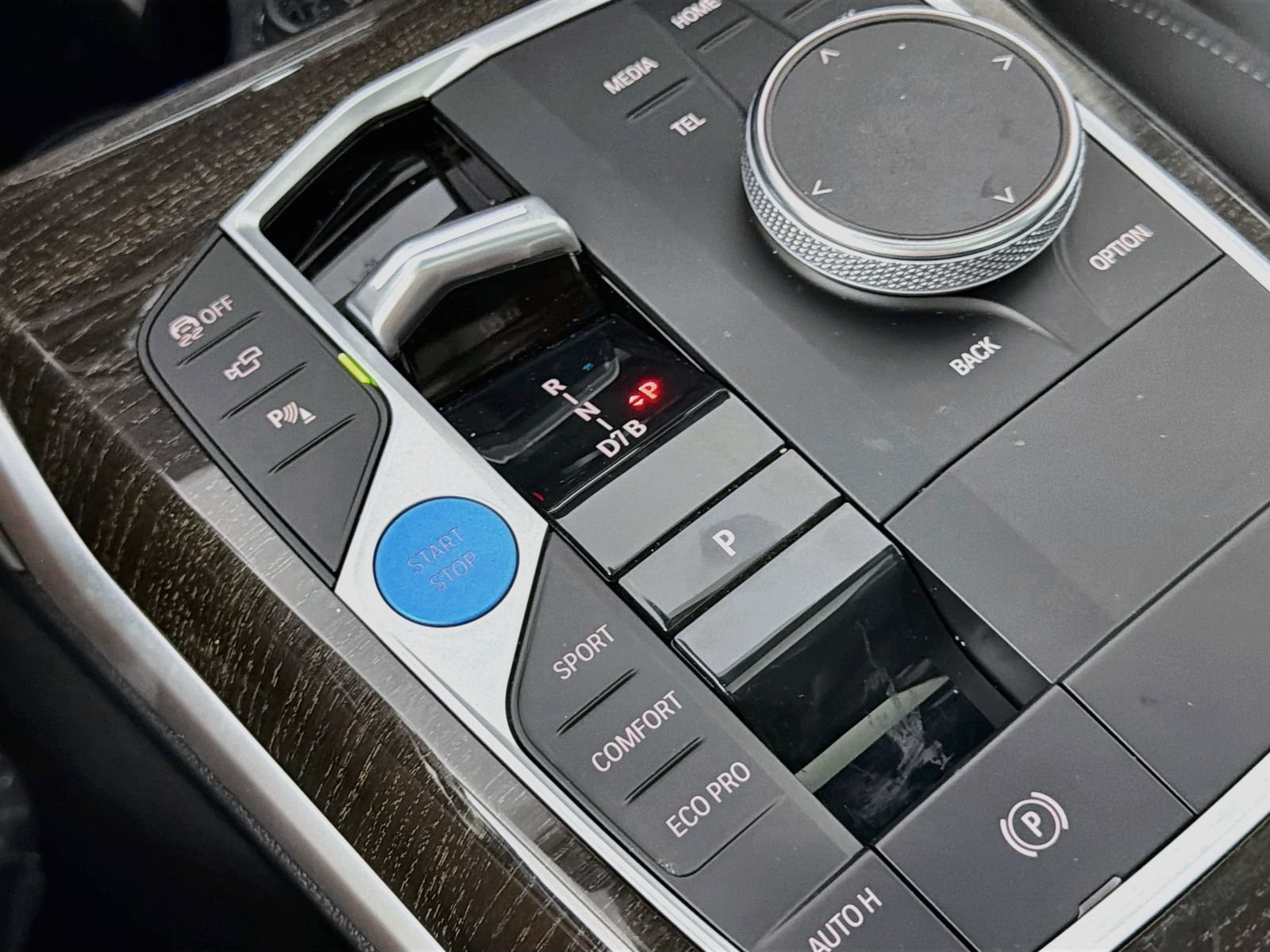 Used 2023 BMW i4 eDrive40 w/ Premium Package RWD image 17