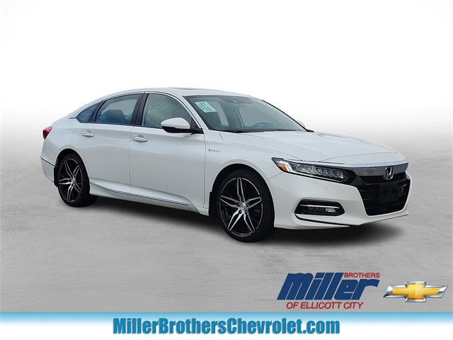 Used 2018 Honda Accord Touring video 1