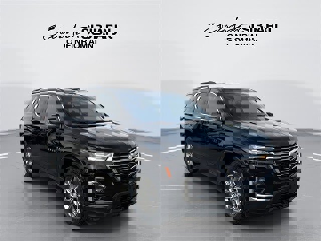 Used 2023 Chevrolet Traverse LT
