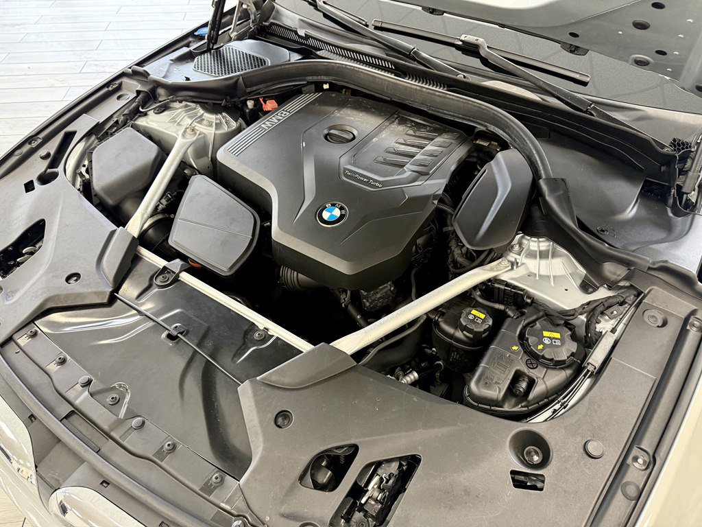 Used 2020 BMW 530i w/ Convenience Package RWD image 18