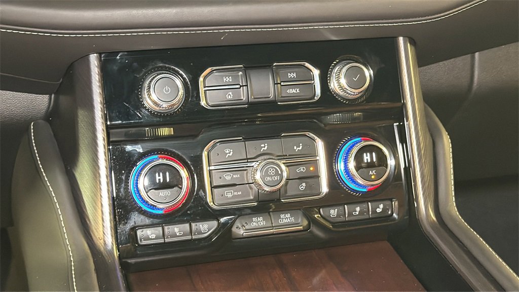Used 2024 GMC Yukon Denali Ultimate image 27