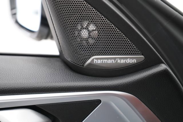 Used 2023 BMW M4 xDrive Competition image 41