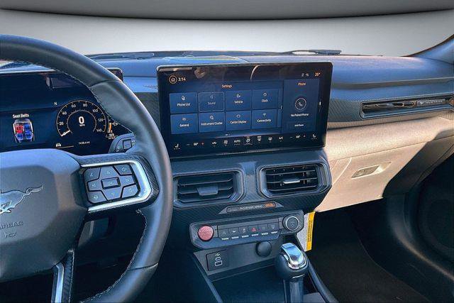 Used 2024 Ford Mustang Coupe image 10