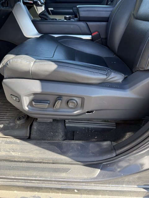 Used 2022 Toyota Tundra Platinum w/ Advanced Package image 16