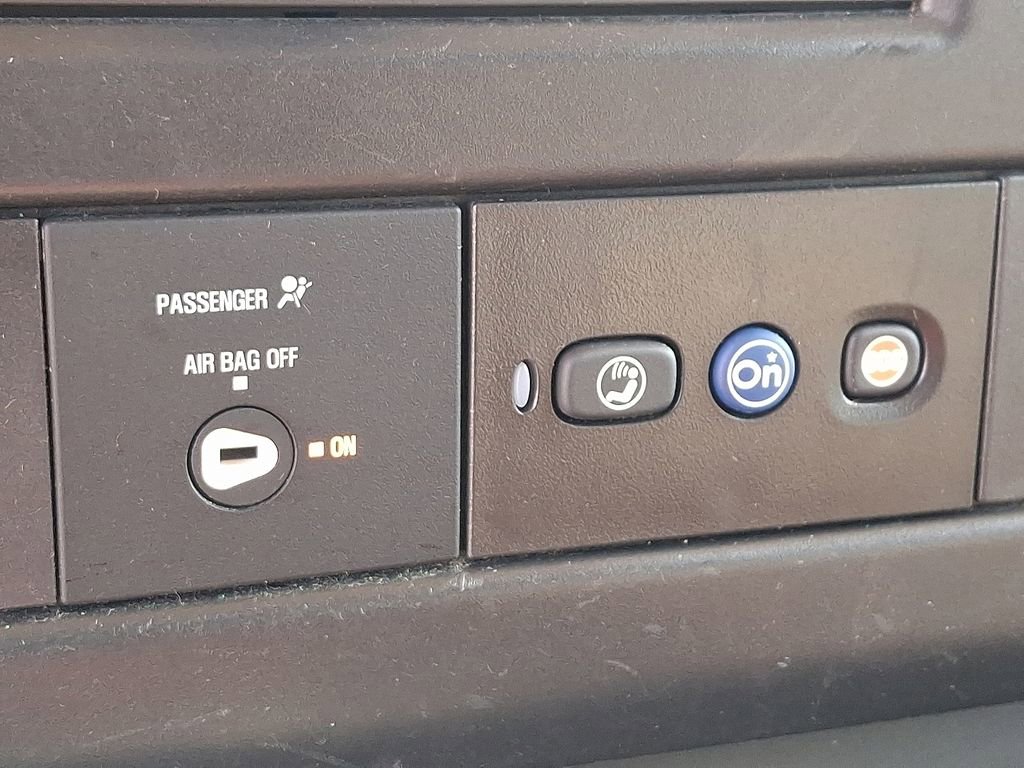 Used 2024 GMC Savana 2500 w/ Driver Convenience Package image 24