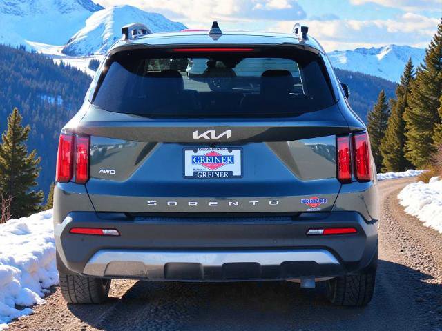 Used 2022 Kia Sorento SX Prestige image 4