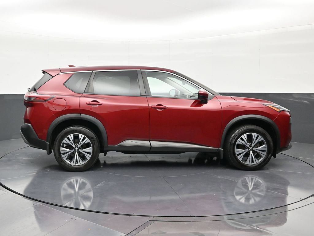 Used 2022 Nissan Rogue SV FWD image 6