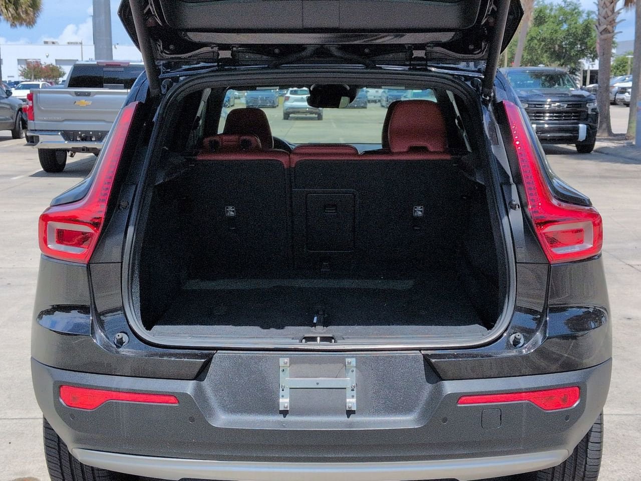 Used 2020 Volvo XC40 T5 Momentum AWD/4WD image 24