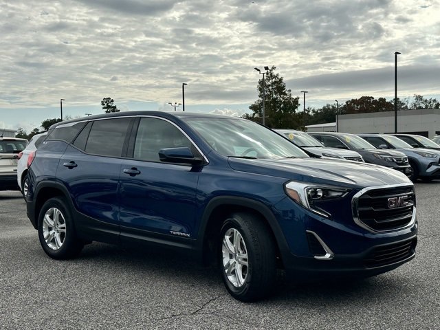 Used 2020 GMC Terrain SLE image 24