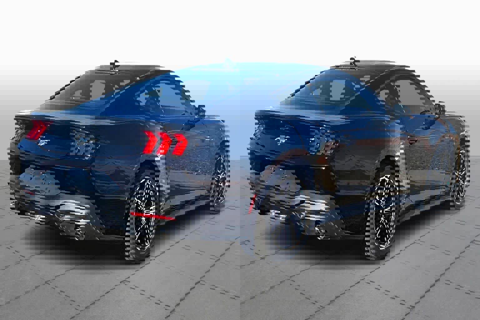 Used 2025 Ford Mustang Coupe image 11