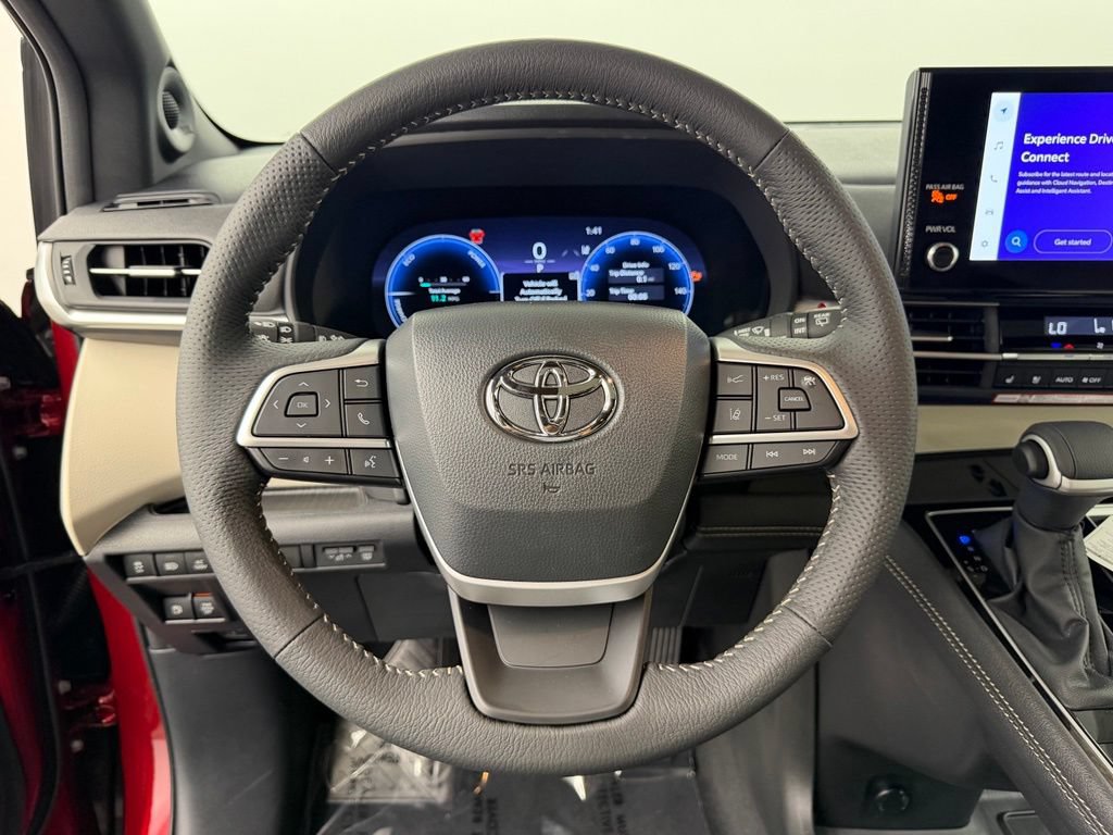 Used 2026 Toyota Sienna Limited FWD image 27